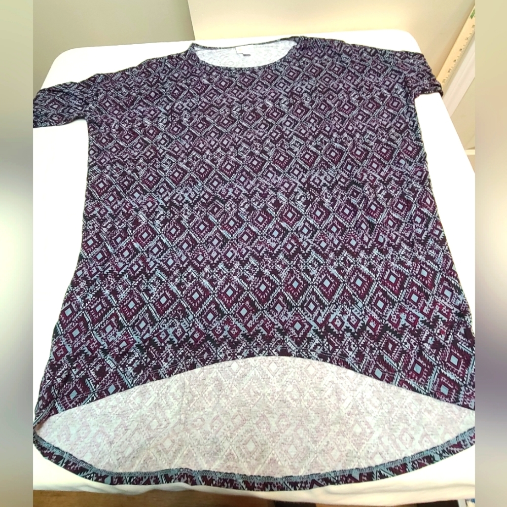 LuLaRoe Irma Medium Shirt
